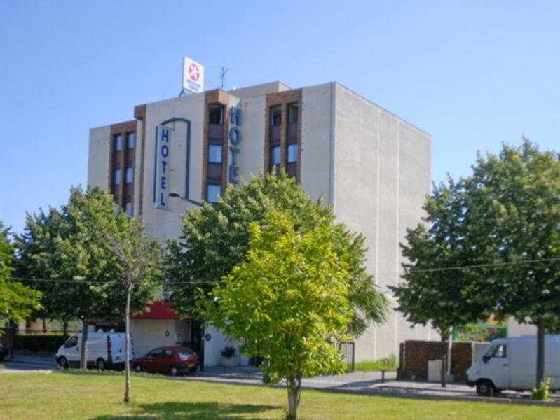 Отель Ibis Styles Paris Saint Denis La Plaine Экстерьер фото