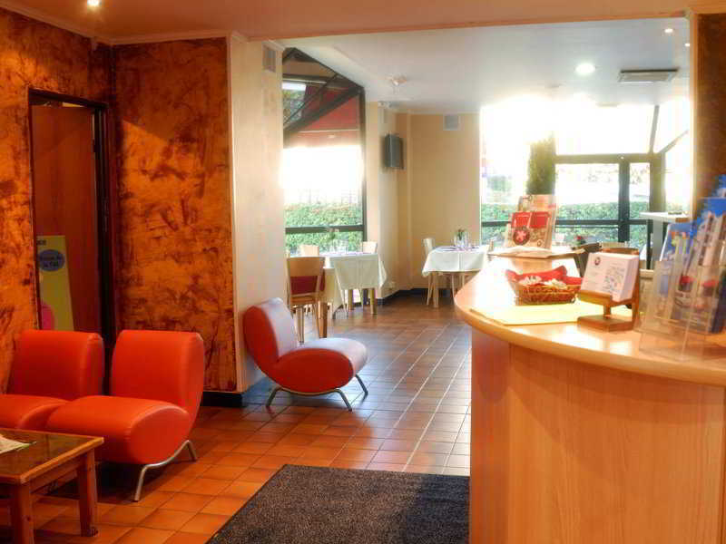 Отель Ibis Styles Paris Saint Denis La Plaine Экстерьер фото