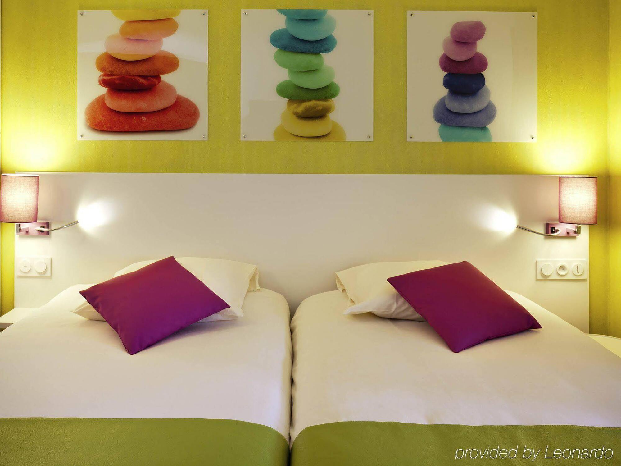 Отель Ibis Styles Paris Saint Denis La Plaine Экстерьер фото
