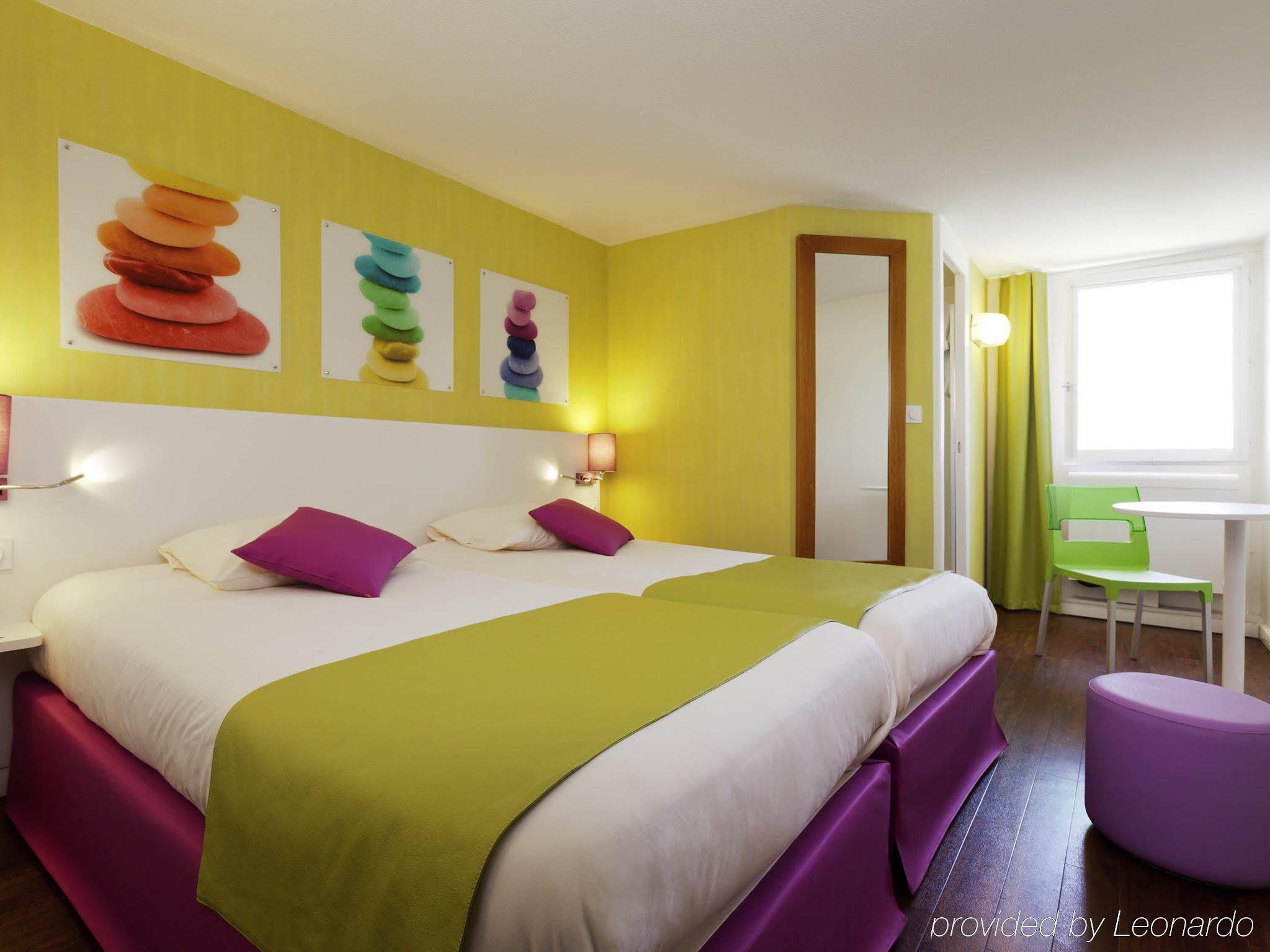 Отель Ibis Styles Paris Saint Denis La Plaine Экстерьер фото
